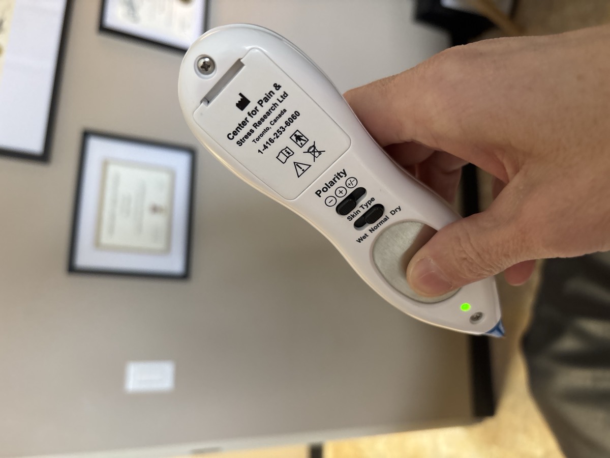 Dolphin Neurostim MPS device used at Resolve Integrated Health